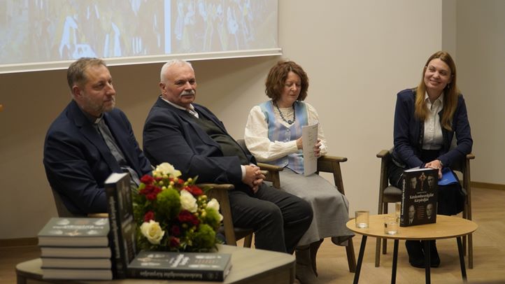 Könyvbemutató az Ortutay Elemér Görögkatolikus Központban - Katakombaszolgálat Kárpátalján. Fotó: Kárpátinfó/ Kovács Erzsébet