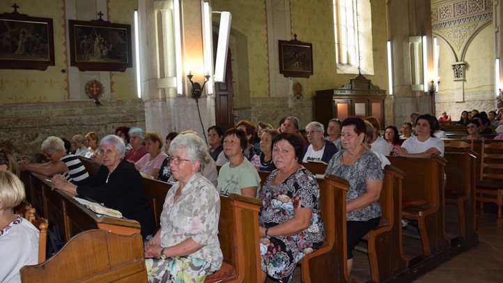 Imádkozó édesanyák egyházmegyei találkozója Beregszászban - „Jöjjetek hozzám mindnyájan, akik megfáradtatok…”  Fotó: Kárpátinfo/Kovács Erzsébet