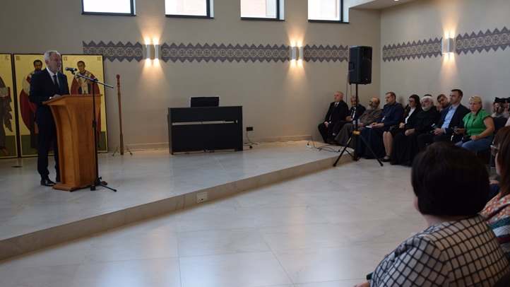 Az Egán Ede Szakképzési Centrum tanévnyitó ünnepségén Beregszászban - Piacképes szakmával a szülőföldön boldogulni. Fotó: Kárpátinfó/Kovács Erzsébet