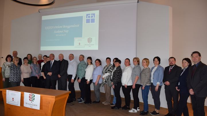 Otthoni beteggondozói szakmai nap Beregszászban - „Erősítsétek a lankadt kezeket…!” Fotó: Kárpátinfó/ Kovács Erzsébet