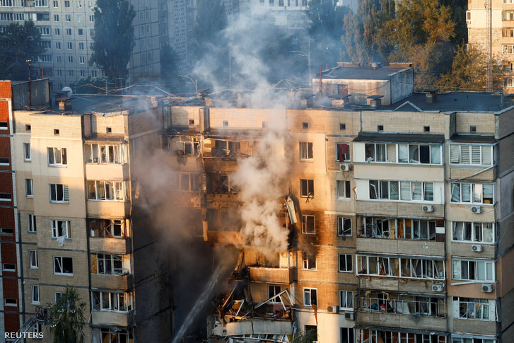 Orosz rakétatámadás Kijevben 2025. szeptember 7-én Fotó: Thomas Peter / Reuters