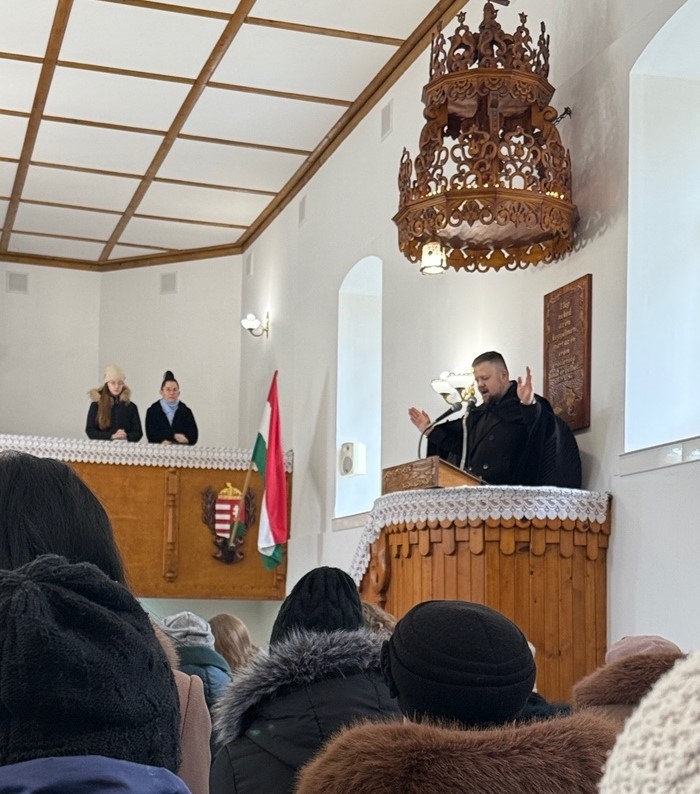 Felemelő és megrázó tapasztalatok Kárpátalján