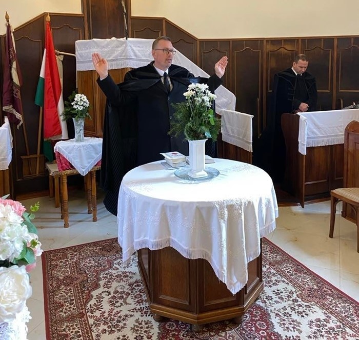 Molnár Szabolcs a kigyósi református templomban