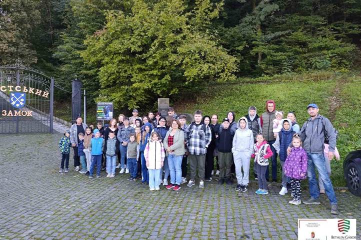 Honismereti kiránduláson a nagycsaládosok