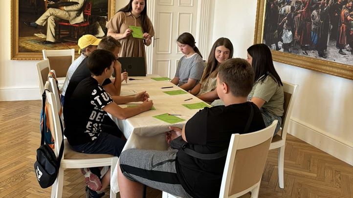 Angol nyelvtábor a KMNE szervezésében - Játékos nyelvtanulás, közösségépítés. Fotó: Kárpátinfo/Kósa Eszter