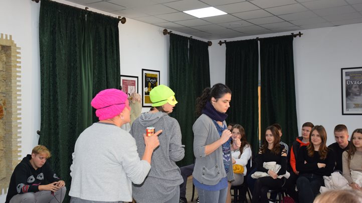 A nevem Freja – premier a beregszászi színházban - Iskolai bántalmazás, kirekesztés. Fotó: Kárpátinfó/ Kovács Erzsébet