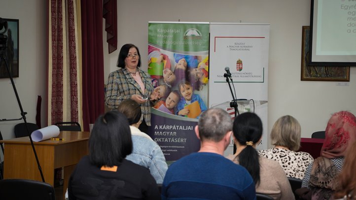 Szórványvidéken oktató pedagógusok konferenciája Beregszászban - Kompetenciafejlesztés és annak módszerei