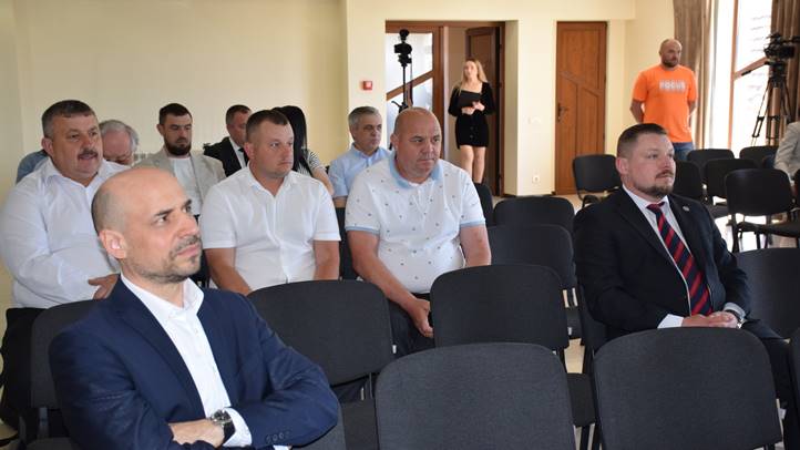 Partnerség határok nélkül: Projektindító Nagydobronyban - Együttműködés a jobb felkészültség és a határokon átnyúló katasztrófamegelőzés érdekében. Fotó: Kárpátinfó/ Kovács Erzsébet