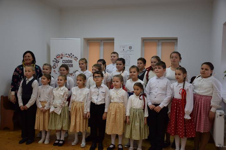 Márton-napi hagyományok elevenedtek meg a Nagyberegi Tájházban - Kézműveskedés, libazsíros kenyér és kemencében sült alma 