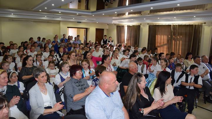 A táncház napja Nagydobronyban - Népi kultúránk: a megtartó erő. Fotó: Kárpátinfo/ Kovács Elemér