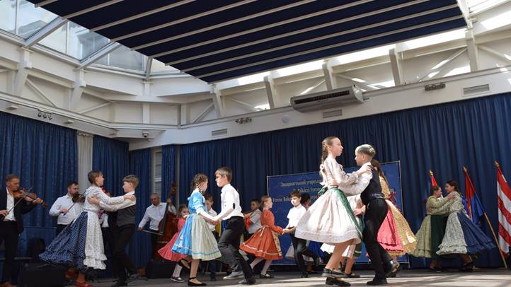 „Szól a fülemüle” népzenei és néptánc tehetségkutató, tizenegyedszer - „Járjad, lábam…” Fotó: Kárpátinfó/  Kovács Elemér