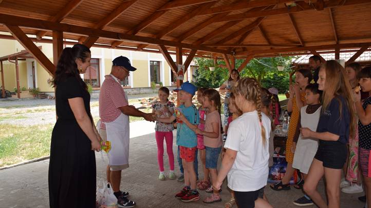 Harmadszor szervezte meg a Horváth Anna Alkotótábort a KMNE - Az alkotás öröme. Fotó: Kárpátinfó/ Kovács Erzsébet