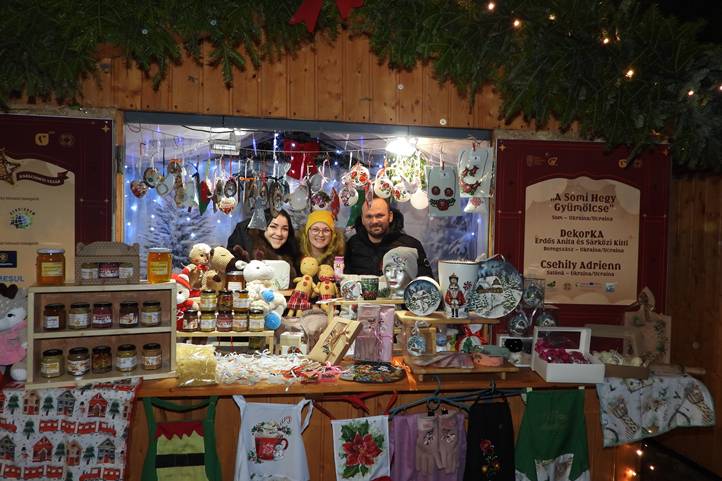 Határon átnyúló együttműködés - Szatmárnémetiben állítottak ki kézműveseink