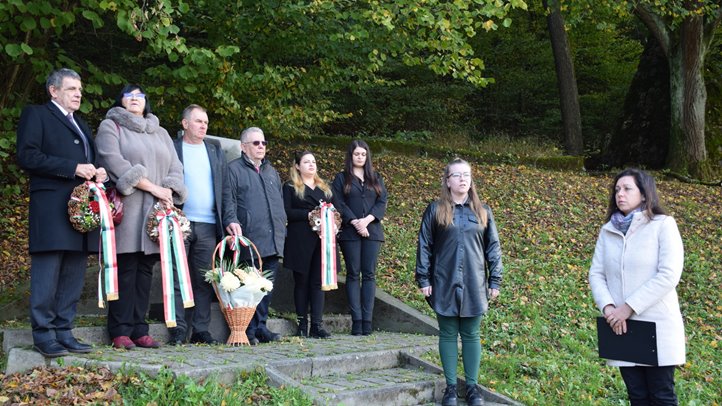 Csöndes főhajtás Huszton - Bethlen Gábor példája. Fotó: Kárpátinfó/ Kovács Elemér