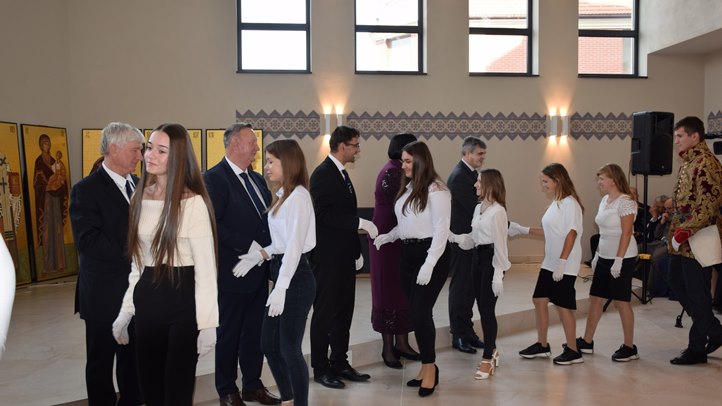 Az Egán Ede Szakképzési Centrum tanévnyitó ünnepségén Beregszászban - Piacképes szakmával a szülőföldön boldogulni. Fotó: Kárpátinfó/Kovács Erzsébet