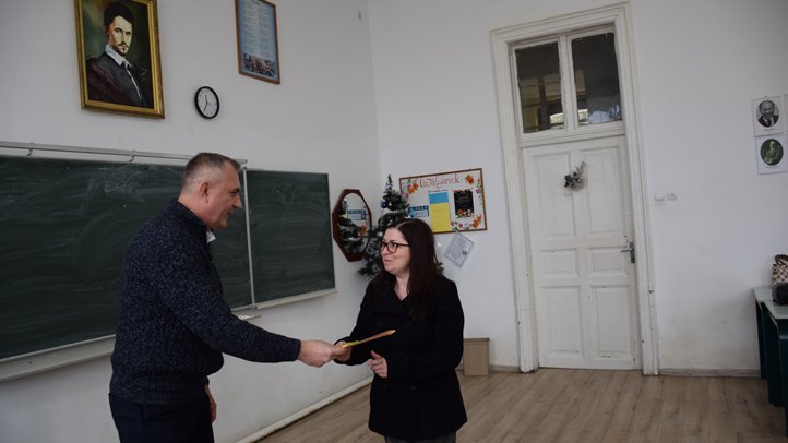 Pedagógusaink, néptánccsoportjaink munkájának elismerése - Verbőci siker a Kedvenc tanárom szavazáson. Fotó: Kárpátinfó/ Kovács Elemér