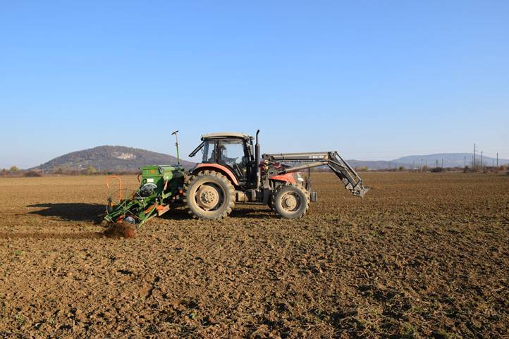 Végéhez közelednek a betakarítási munkálatok - Tart a kegyelmi időszak