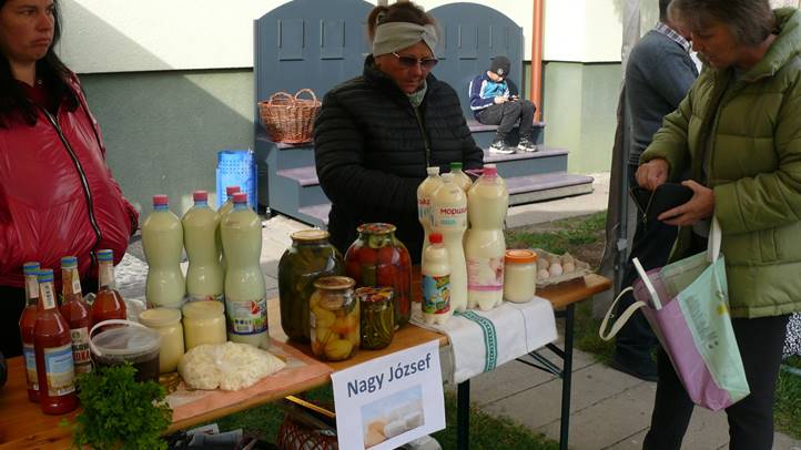 Őszi vásár és gazdanap Mezőváriban - Hálaadás, köszönet, közösségépítés. Fotó: Kárpátinfó/ Kovács Erzsébet