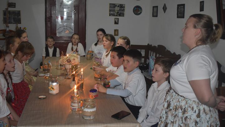 Márton napi foglalkozás a nagyberegi Tájházban - „Eljött Márton szürke lovon”