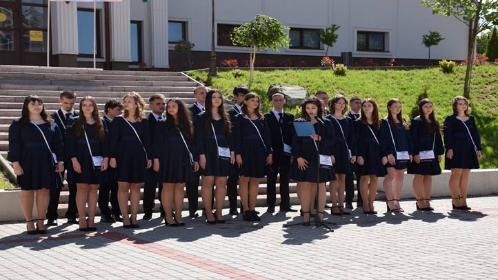 Ballagási ünnepség a Beregszászi Bethlen Gábor Líceumban - Tudás, tartás, értékrend. Fotó: Kárpátinfó/ Kovács Elemér 