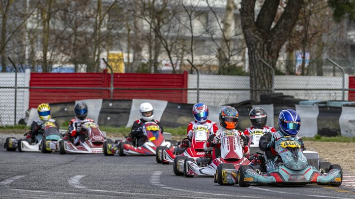 Kermor Motorsport: Bonus Cup és CEE1 gokartos versenyhétvége Jesoloban. Fotók: Hajóka SportFotó