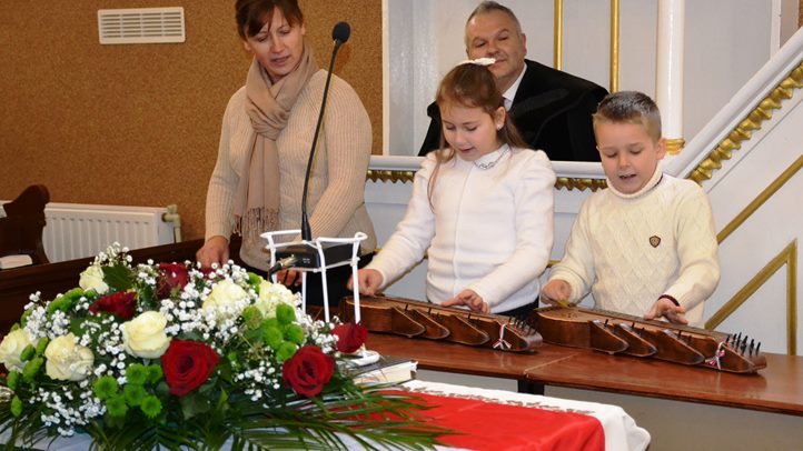 Petőfi Sándor 202. születésnapján - A legnagyobb magyar költőre emlékeztek Badalóban. Fotó: Sárközi Karola