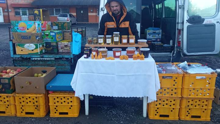 Mindig van új a nap alatt -Terítéken az ízesített mézek. Fotó: Kárpátinfó/Kovács Elemér