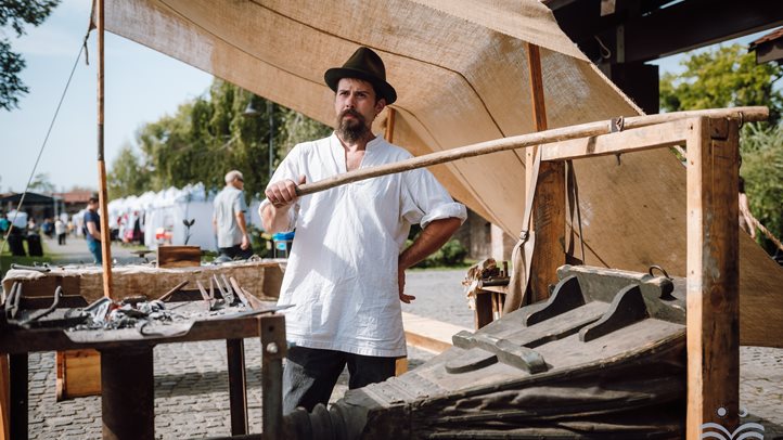 Játékos emberek kavalkádja - A Második Mesterségek Ünnepe Marosvásárhelyen