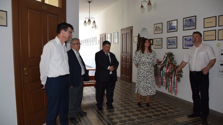 Fejlesztésösztönző irodát nyitott Beregszászban a KMKSZ - Arccal az Európai Unió felé. Fotó: Kárpátinfo/Kovács Elemér