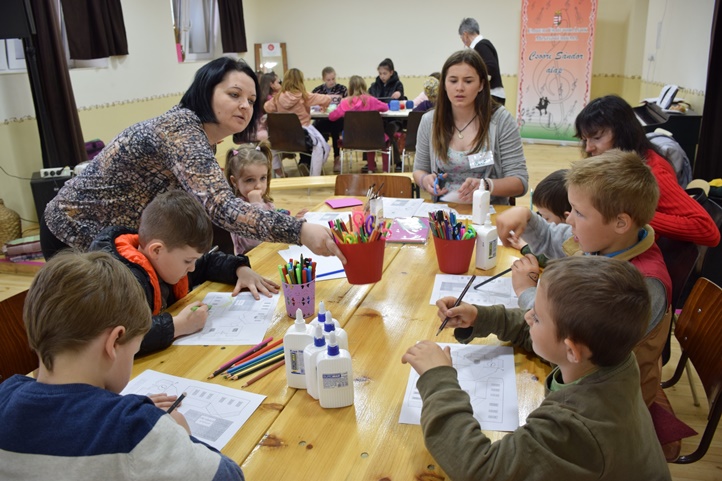 Hittanosok találkozója Mezőváriban. Fotó: Kárpátinfo/Kovács Erzsébet