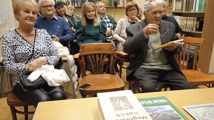 Elindult a Mitracsek Presszó! kulturális rendezvénysorozat negyedik évada - Megrostált betűk Rákospalotán