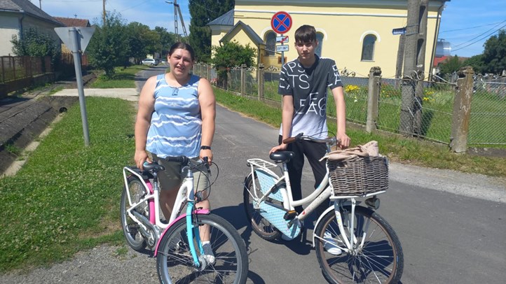 Több mint száz bicikli a KMNE tagcsaládjai számára - Két keréken boldogan. Fotó: Kárpátinfo/Kósa Eszter