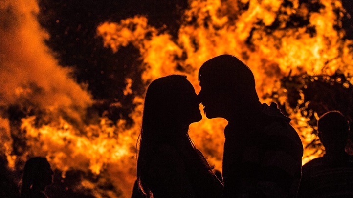 Ma lesz az év varázslatokkal teli, legrövidebb éjszakája