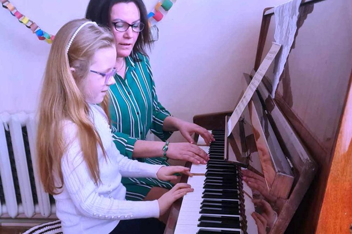 Zongorára hangolva…&nbsp;&nbsp;- Osztálykoncert Mezőváriban