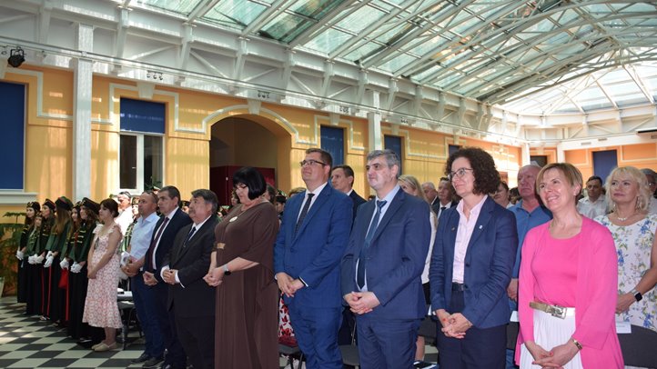 Magiszteri diplomaátadó a Rákóczi Főiskolán - „Hass, alkoss, gyarapíts”. Fotó: Kárpátinfo/Kovács Erzsébet