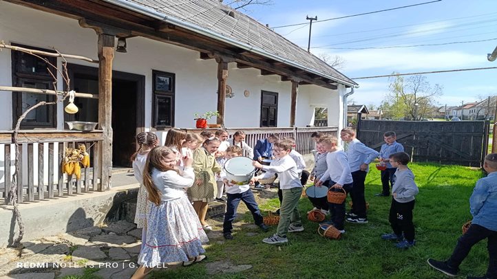 Nagyberegi Tájház – A hagyomány tovább él, megelevenedtek a húsvéti szokások. Fotó: Kárpátinfó/ Kovács Elemér