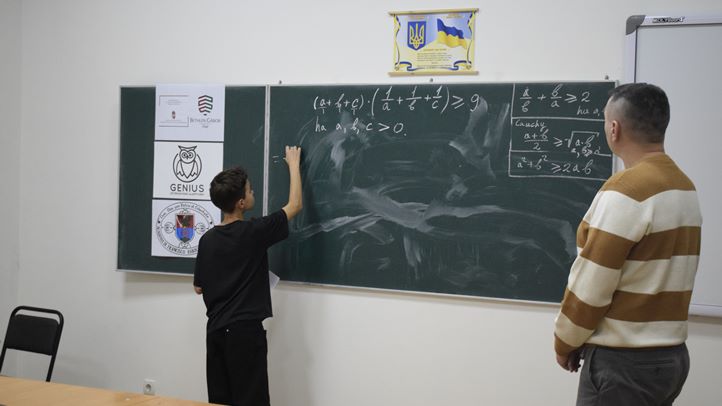 Elkezdődtek a matematika tehetséggondozó hétvégék a „GENIUS” Jótékonysági Alapítvány szervezésében