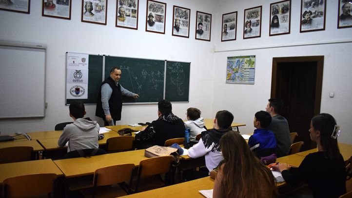 Elkezdődtek a matematika tehetséggondozó hétvégék a „GENIUS” Jótékonysági Alapítvány szervezésében