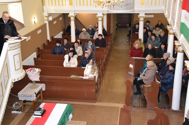 Sápi Zsolt lelkipásztor igehirdetését követően Jakab Lajos, a KMKSZ badalói alapszervezetének elnöke köszöntötte az egybegyűlteket. 