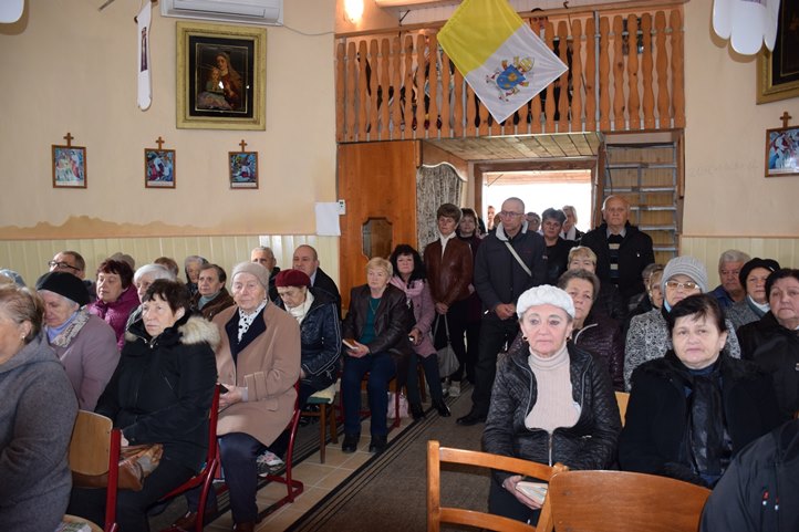 A magyar ifjúság példaképére emlékeztek – Szent Imre-napi búcsú Beregardóban. Fotó: Kárpátinfo/Kovács Erzsébet