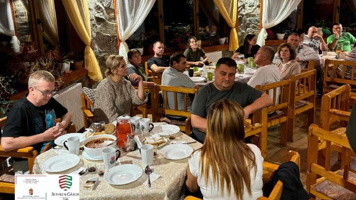 Házaspárok hétvégéje a Vadvölgyben 