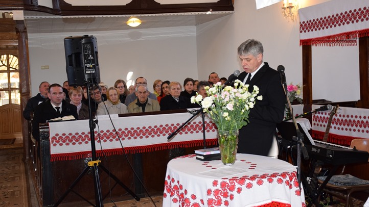 Virágvasárnapi csendesdélután Beregújfaluban - A békesség útján