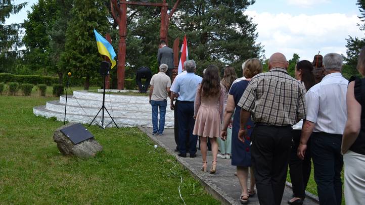 A honfoglaló őseinkre emlékeztek Tiszacsomán - A múltat tiszteld a jelenben s tartsd a jövőnek!