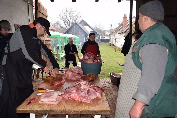 Disznótoros nap a Nagyberegi Tájházban - Gazdag örökség részesei. Fotó: Kárpátinfo/Kovács Elemér