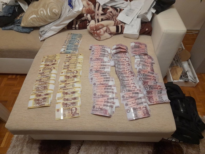 Nagy mennyiségű kábítószert találtak egy nyíregyházi dílernél. Fotó: Police.hu