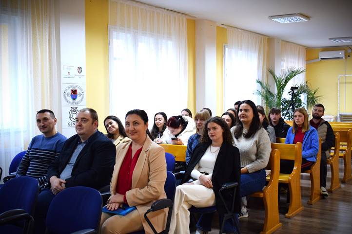 Összekötni a tudást és a közösséget – kezdetét vette a XIV. Kárpátaljai Vándoregyetem