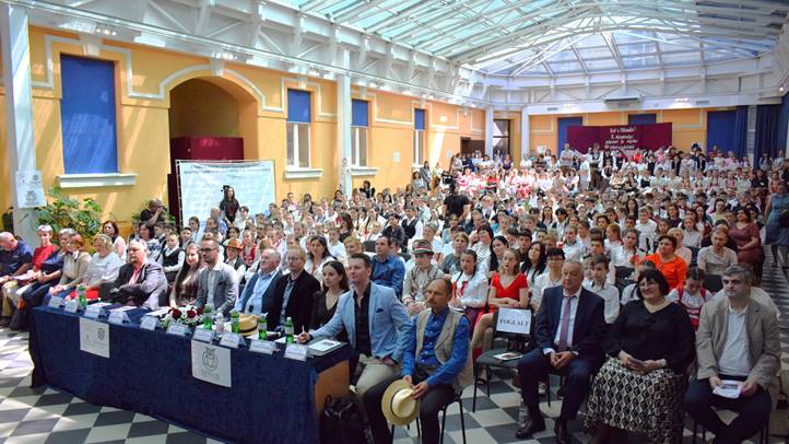 Ismét szól a Fülemüle - Kárpátaljai népzenei és néptánc tehetségkutató. Fotó: Hagyományok Háza Hálózat