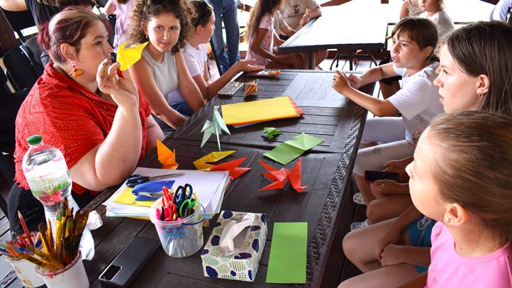 Tiszapéterfalván kezdetét vette a XV. Jankovics Mária Alkotótábor II. turnusa