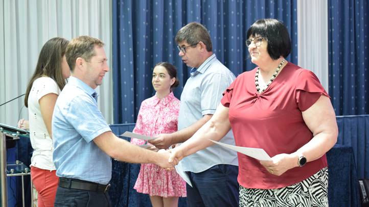 Átadásra kerültek a 2024/2025-ös tanév Diplomahonosítási ösztöndíjai