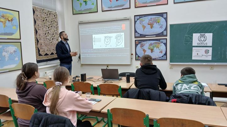 Folytatódtak a biológia, kémia, földrajz tehetséggondozó hétvégék a „GENIUS” Jótékonysági Alapítvány szervezésében